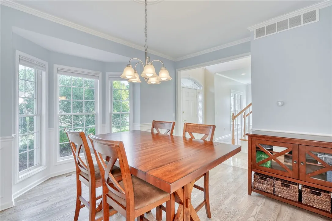 542 Dunnbridge Drive, Webster, New York 14580, Webster, New York 14580, 4 Bedrooms Bedrooms, 9 Rooms Rooms,2 BathroomsBathrooms,Residential,For Sale,542 Dunnbridge Drive, Webster, New York 14580,R1624495