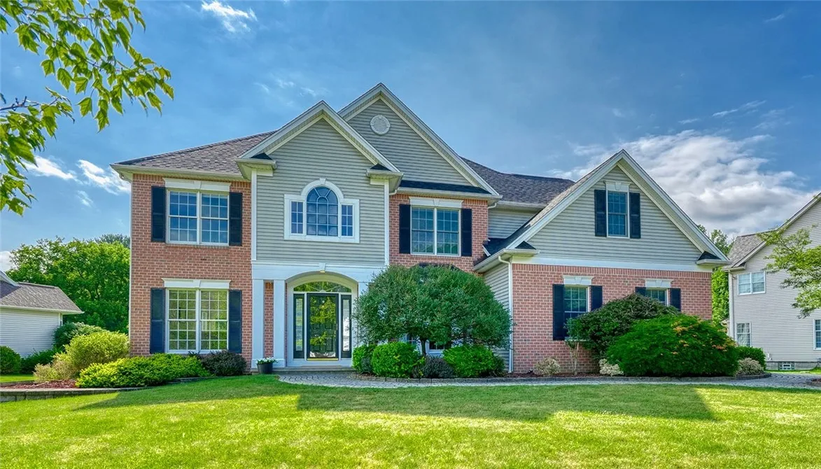 542 Dunnbridge Drive, Webster, New York 14580, Webster, New York 14580, 4 Bedrooms Bedrooms, 9 Rooms Rooms,2 BathroomsBathrooms,Residential,For Sale,542 Dunnbridge Drive, Webster, New York 14580,R1624495