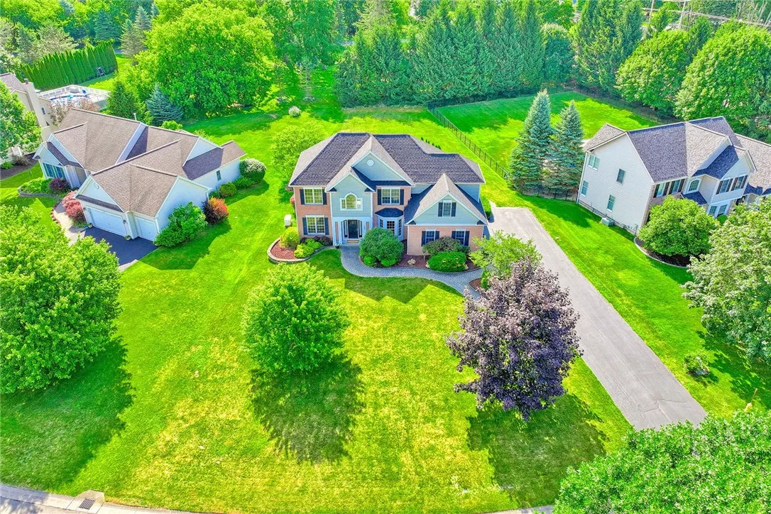 542 Dunnbridge Drive, Webster, New York 14580, Webster, New York 14580, 4 Bedrooms Bedrooms, 9 Rooms Rooms,2 BathroomsBathrooms,Residential,For Sale,542 Dunnbridge Drive, Webster, New York 14580,R1624495