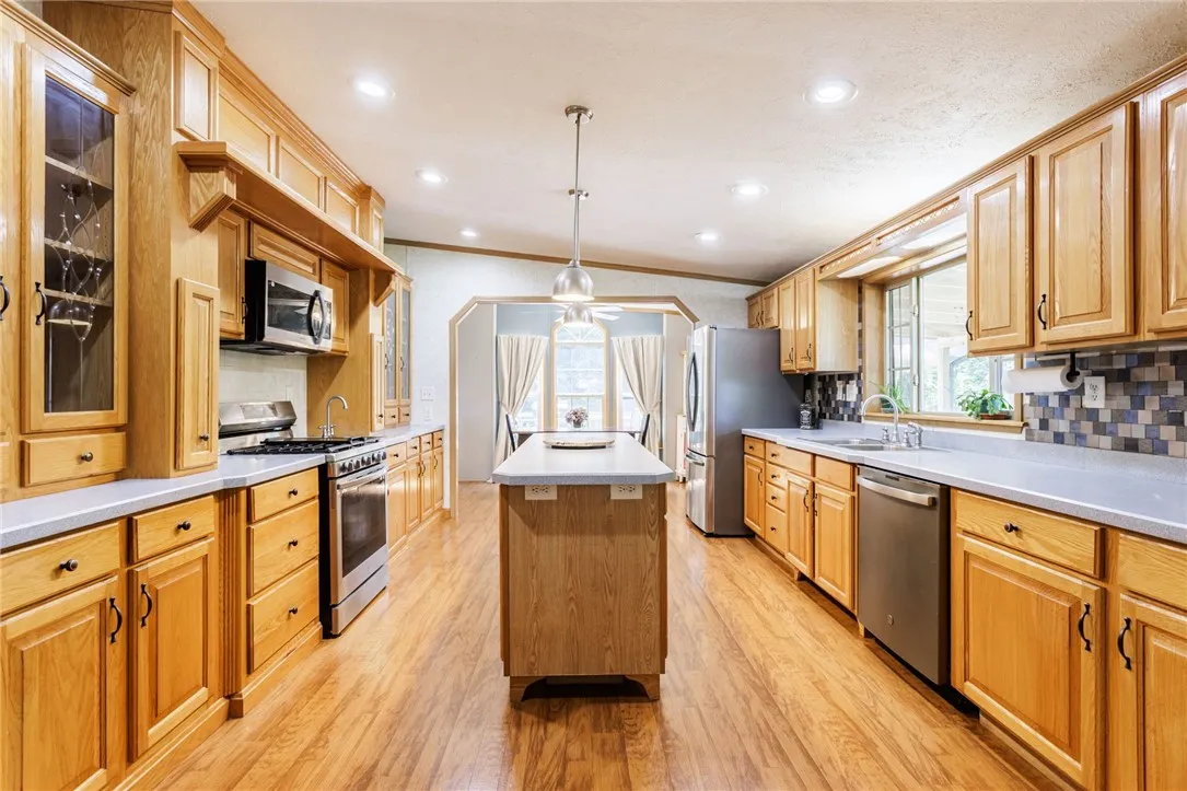 1205 Upper Hill Road, Middlesex, New York 14507, Middlesex, New York 14507, 2 Bedrooms Bedrooms, 5 Rooms Rooms,2 BathroomsBathrooms,Residential,For Sale,1205 Upper Hill Road, Middlesex, New York 14507,R1624461