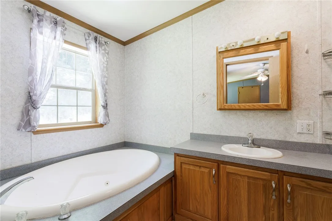 1205 Upper Hill Road, Middlesex, New York 14507, Middlesex, New York 14507, 2 Bedrooms Bedrooms, 5 Rooms Rooms,2 BathroomsBathrooms,Residential,For Sale,1205 Upper Hill Road, Middlesex, New York 14507,R1624461