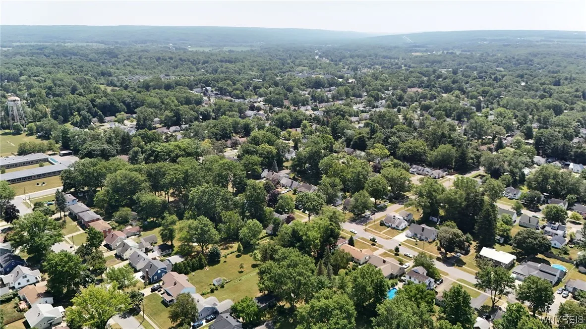 58 Parkside Avenue, Hamburg, New York 14075, Hamburg, New York 14075, 2 Bedrooms Bedrooms, 5 Rooms Rooms,1 BathroomBathrooms,Residential,For Sale,58 Parkside Avenue, Hamburg, New York 14075,B1624179