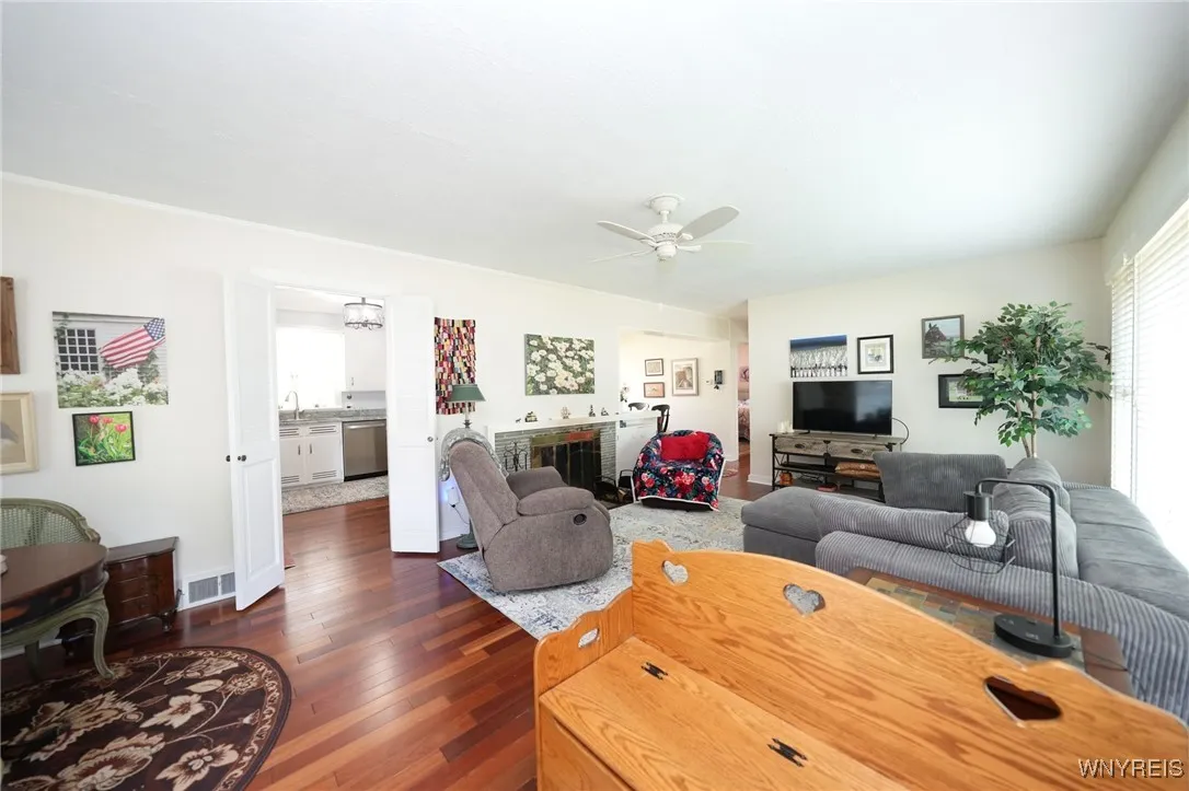 58 Parkside Avenue, Hamburg, New York 14075, Hamburg, New York 14075, 2 Bedrooms Bedrooms, 5 Rooms Rooms,1 BathroomBathrooms,Residential,For Sale,58 Parkside Avenue, Hamburg, New York 14075,B1624179