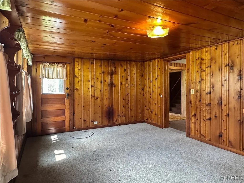 9 Park Road West, Castile, New York 14427, Castile, New York 14427, 4 Bedrooms Bedrooms, 8 Rooms Rooms,1 BathroomBathrooms,Residential,Closed,9 Park Road West, Castile, New York 14427,0,B1624997