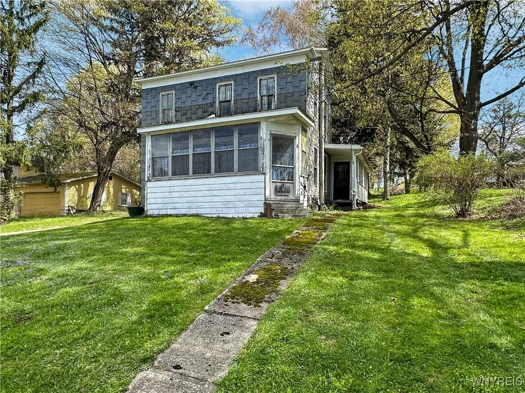 9 Park Road West, Castile, New York 14427, Castile, New York 14427, 4 Bedrooms Bedrooms, 8 Rooms Rooms,1 BathroomBathrooms,Residential,Closed,9 Park Road West, Castile, New York 14427,0,B1624997
