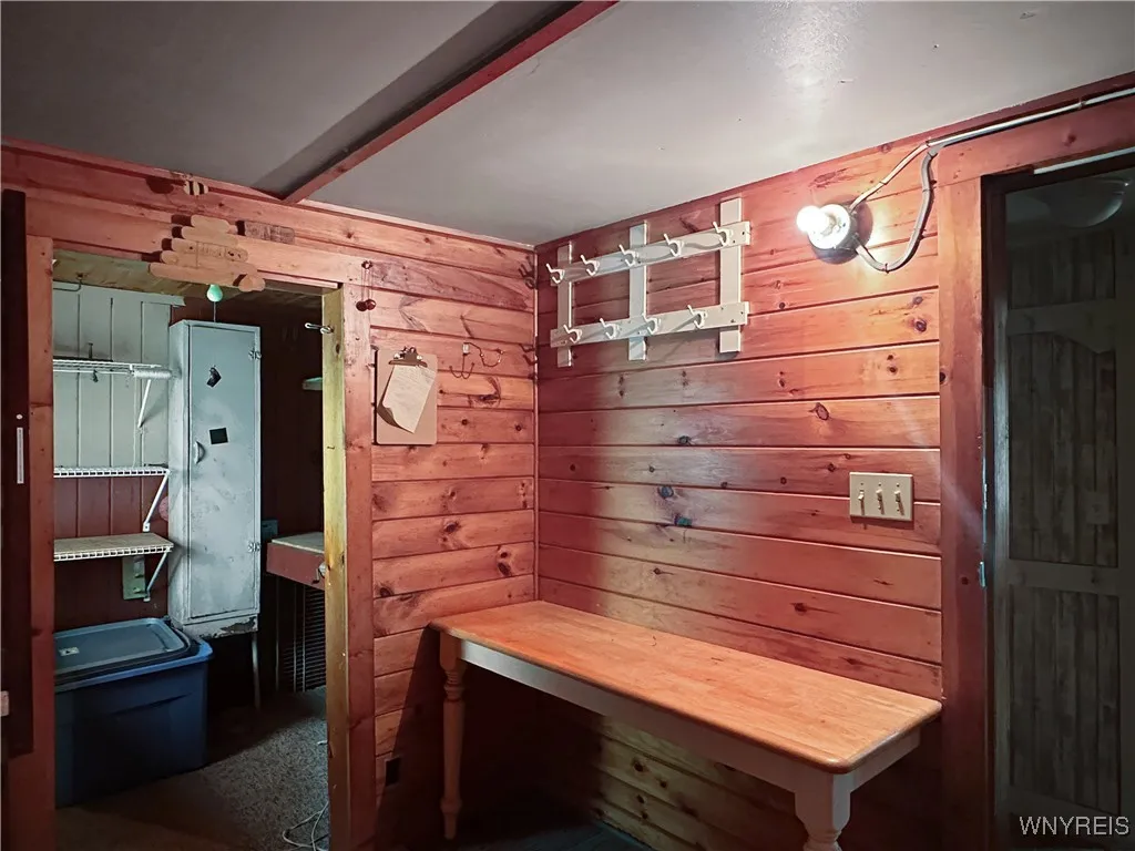 Mudroom