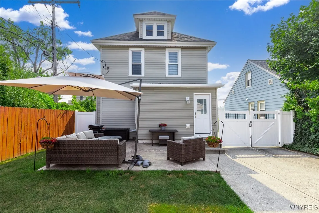 418 Delaware Road, Tonawanda, New York 14217, Tonawanda, New York 14217, 3 Bedrooms Bedrooms, 7 Rooms Rooms,1 BathroomBathrooms,Residential,Closed,418 Delaware Road, Tonawanda, New York 14217,0,B1621800