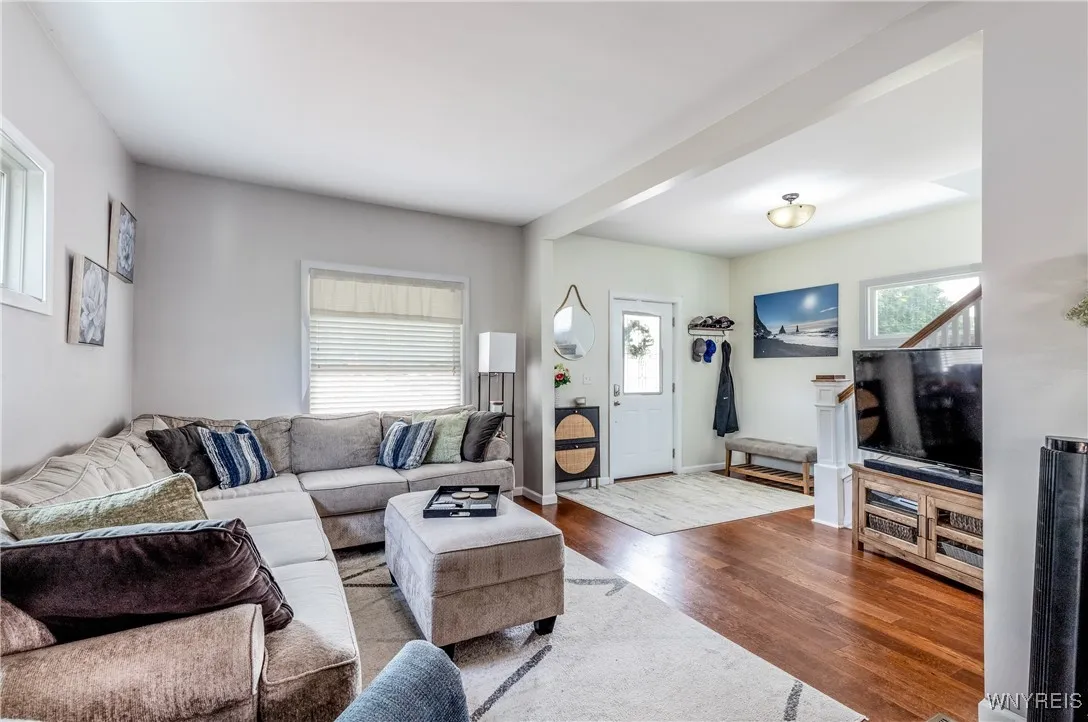 418 Delaware Road, Tonawanda, New York 14217, Tonawanda, New York 14217, 3 Bedrooms Bedrooms, 7 Rooms Rooms,1 BathroomBathrooms,Residential,Closed,418 Delaware Road, Tonawanda, New York 14217,0,B1621800