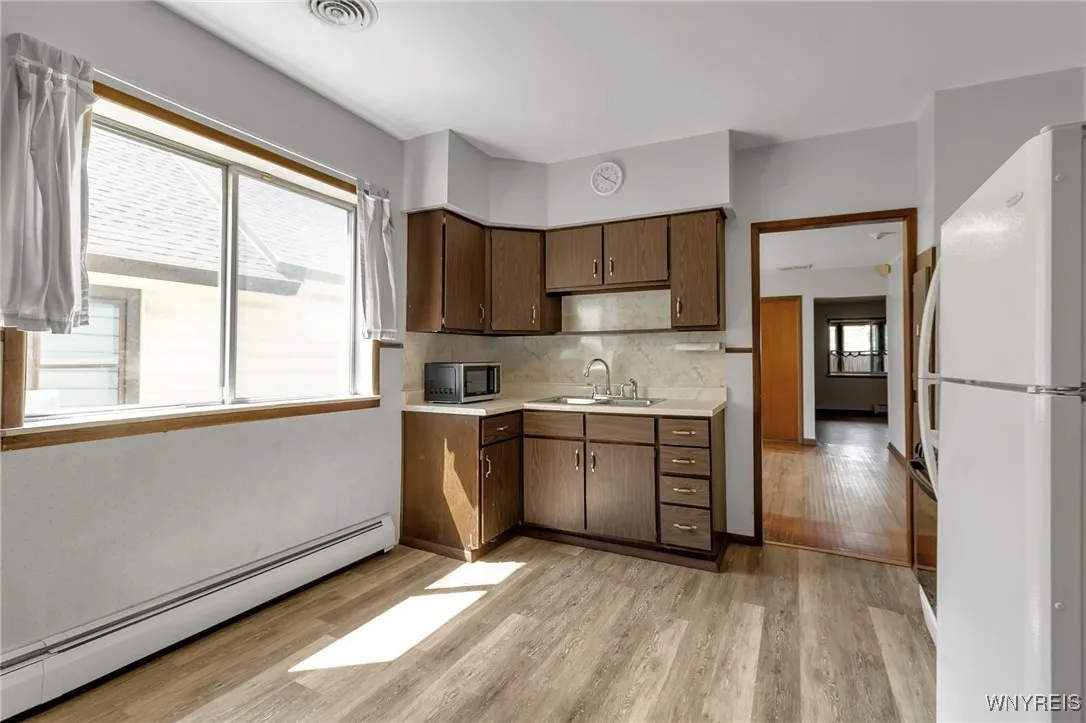 87 Kail Street, Buffalo, New York 14207, Buffalo, New York 14207, 3 Bedrooms Bedrooms, 5 Rooms Rooms,1 BathroomBathrooms,Residential,Closed,87 Kail Street, Buffalo, New York 14207,0,B1624142