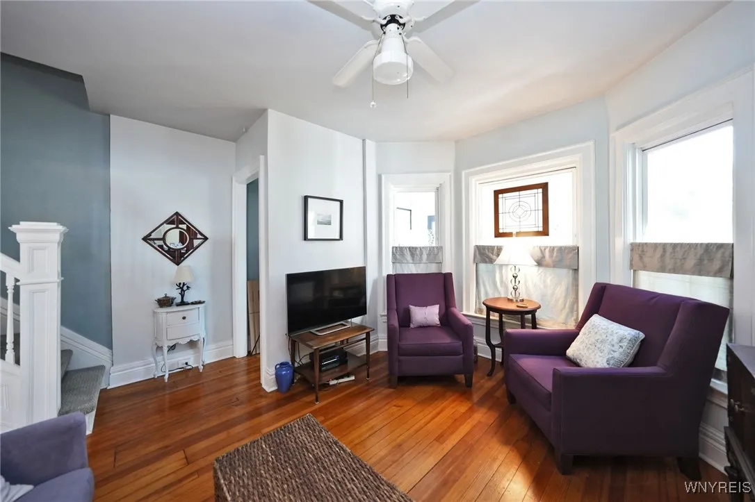 365 Huntington Avenue, Buffalo, New York 14214, Buffalo, New York 14214, 4 Bedrooms Bedrooms, 8 Rooms Rooms,1 BathroomBathrooms,Residential,For Sale,365 Huntington Avenue, Buffalo, New York 14214,B1625131