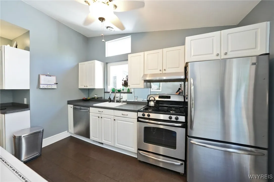 365 Huntington Avenue, Buffalo, New York 14214, Buffalo, New York 14214, 4 Bedrooms Bedrooms, 8 Rooms Rooms,1 BathroomBathrooms,Residential,For Sale,365 Huntington Avenue, Buffalo, New York 14214,B1625131