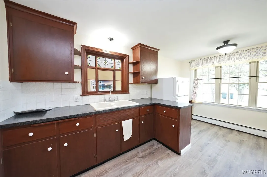 236 North Harvest Street, Amherst, New York 14221, Amherst, New York 14221, 3 Bedrooms Bedrooms, 7 Rooms Rooms,1 BathroomBathrooms,Residential,For Sale,236 North Harvest Street, Amherst, New York 14221,B1624964