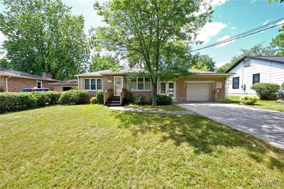 236 North Harvest Street, Amherst, New York 14221, Amherst, New York 14221, 3 Bedrooms Bedrooms, 7 Rooms Rooms,1 BathroomBathrooms,Residential,For Sale,236 North Harvest Street, Amherst, New York 14221,B1624964