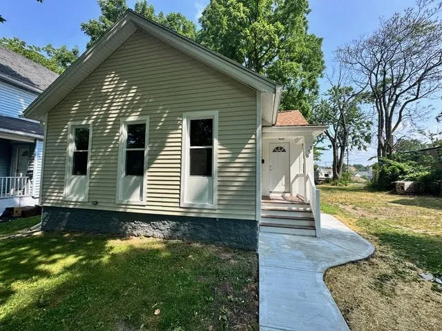 358 Champlain Street, Rochester, New York 14611, Rochester, New York 14611, 3 Bedrooms Bedrooms, 6 Rooms Rooms,1 BathroomBathrooms,Residential,Closed,358 Champlain Street, Rochester, New York 14611,0,R1624737