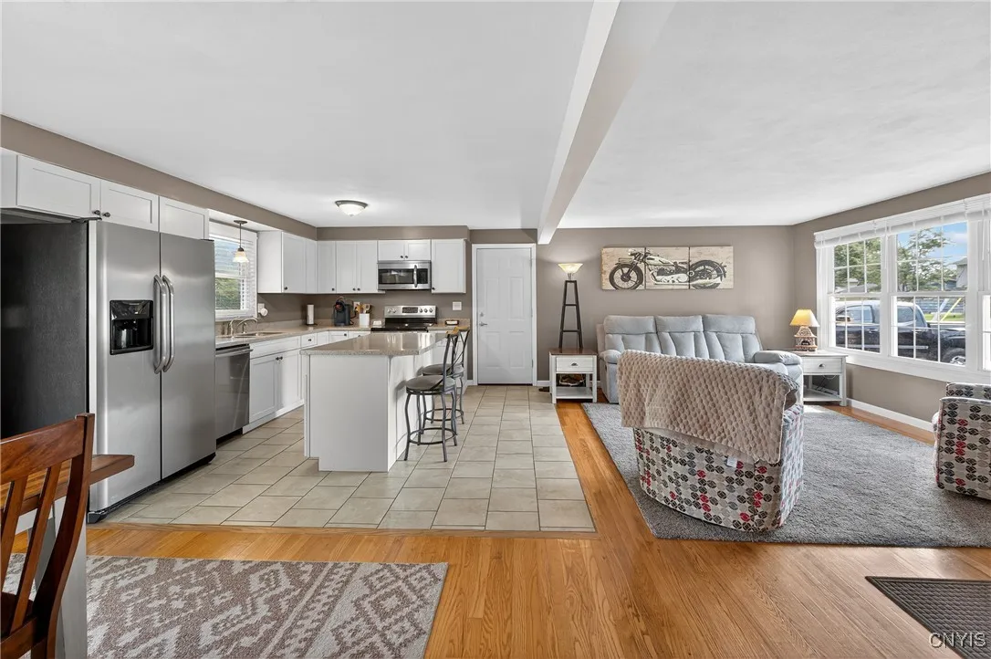 115 Wembridge Drive, Dewitt, New York 13057, De Witt, New York 13057, 3 Bedrooms Bedrooms, 7 Rooms Rooms,2 BathroomsBathrooms,Residential,Closed,115 Wembridge Drive, Dewitt, New York 13057,0,S1623465