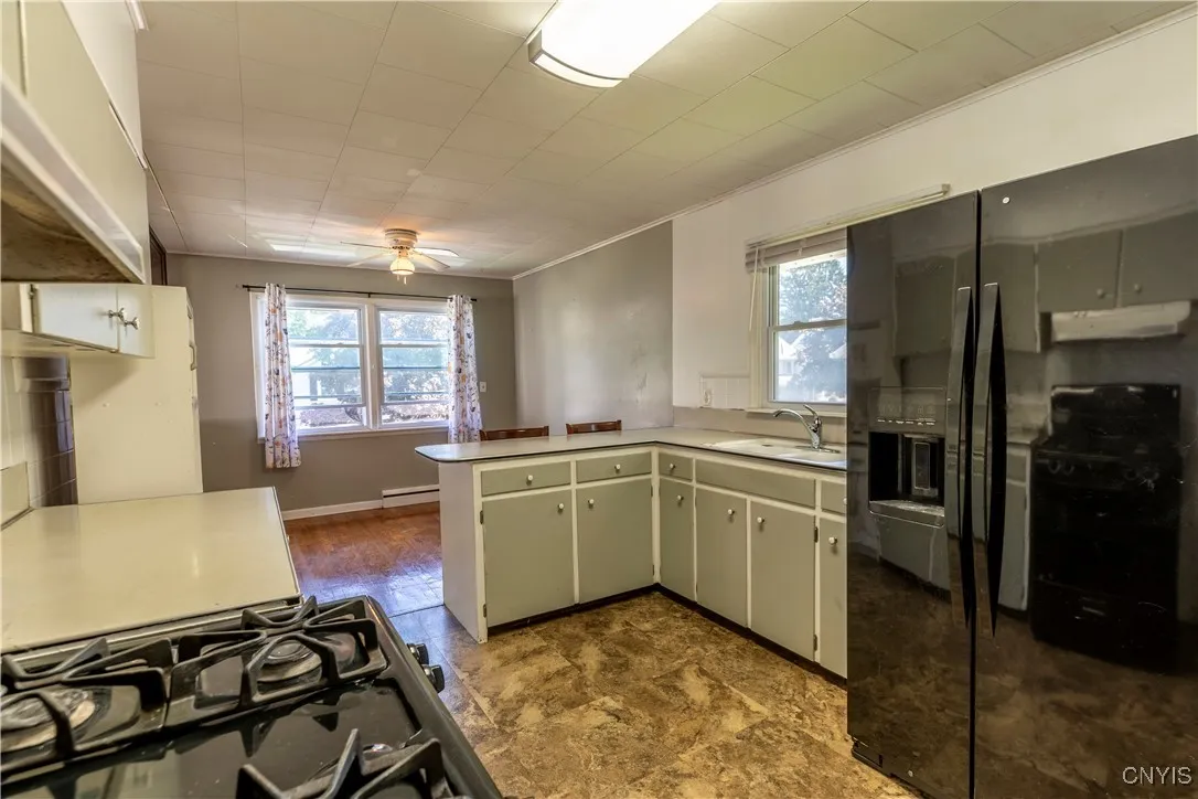 514 Academy Street, Fulton, New York 13069, Fulton, New York 13069, 3 Bedrooms Bedrooms, 8 Rooms Rooms,1 BathroomBathrooms,Residential,For Sale,514 Academy Street, Fulton, New York 13069,0,S1620206