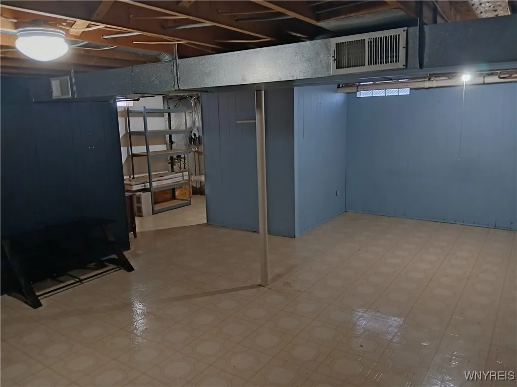 Amherst, New York 14228, 3 Bedrooms Bedrooms, 6 Rooms Rooms,1 BathroomBathrooms,Residential,For Sale,B1624791