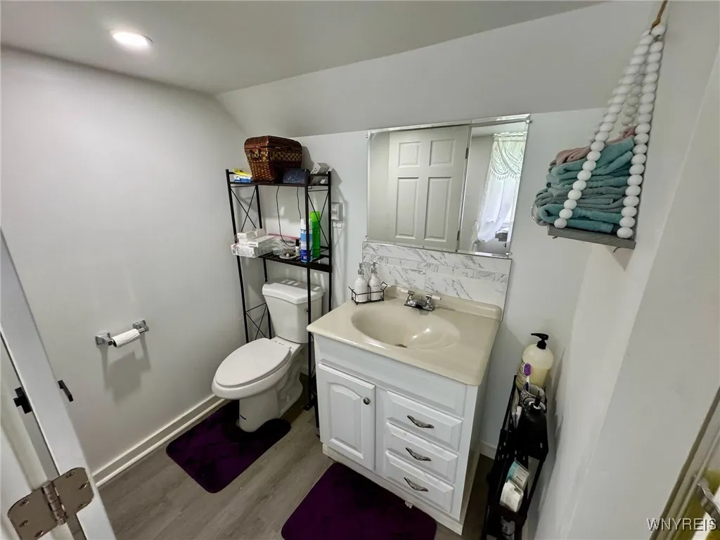 Upstairs Bathroom