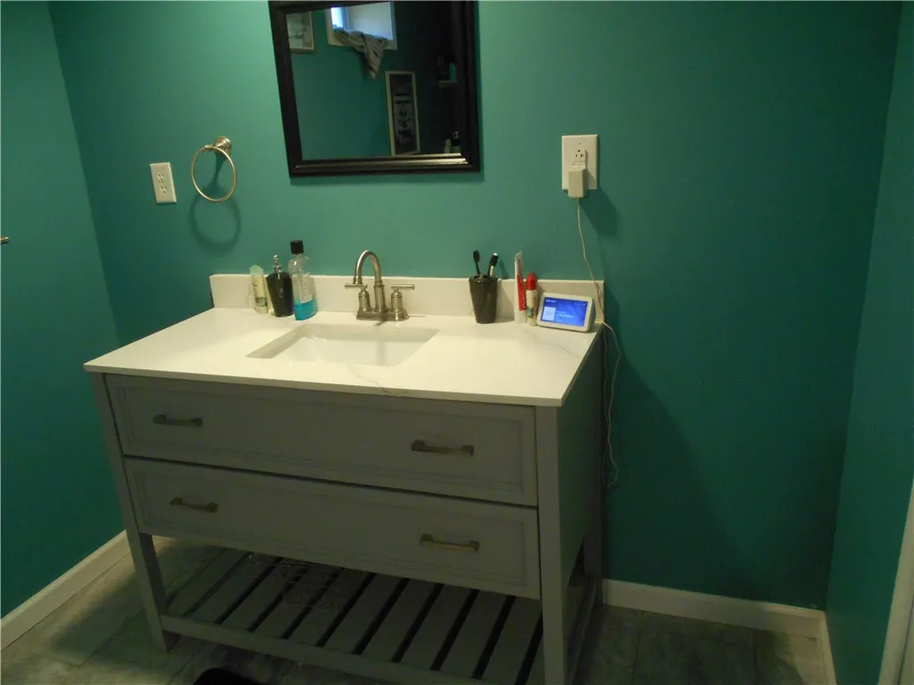 196 North Fulton Street, Auburn, New York 13021, Auburn, New York 13021, 4 Bedrooms Bedrooms, 10 Rooms Rooms,2 BathroomsBathrooms,Residential,Closed,196 North Fulton Street, Auburn, New York 13021,0,R1625290