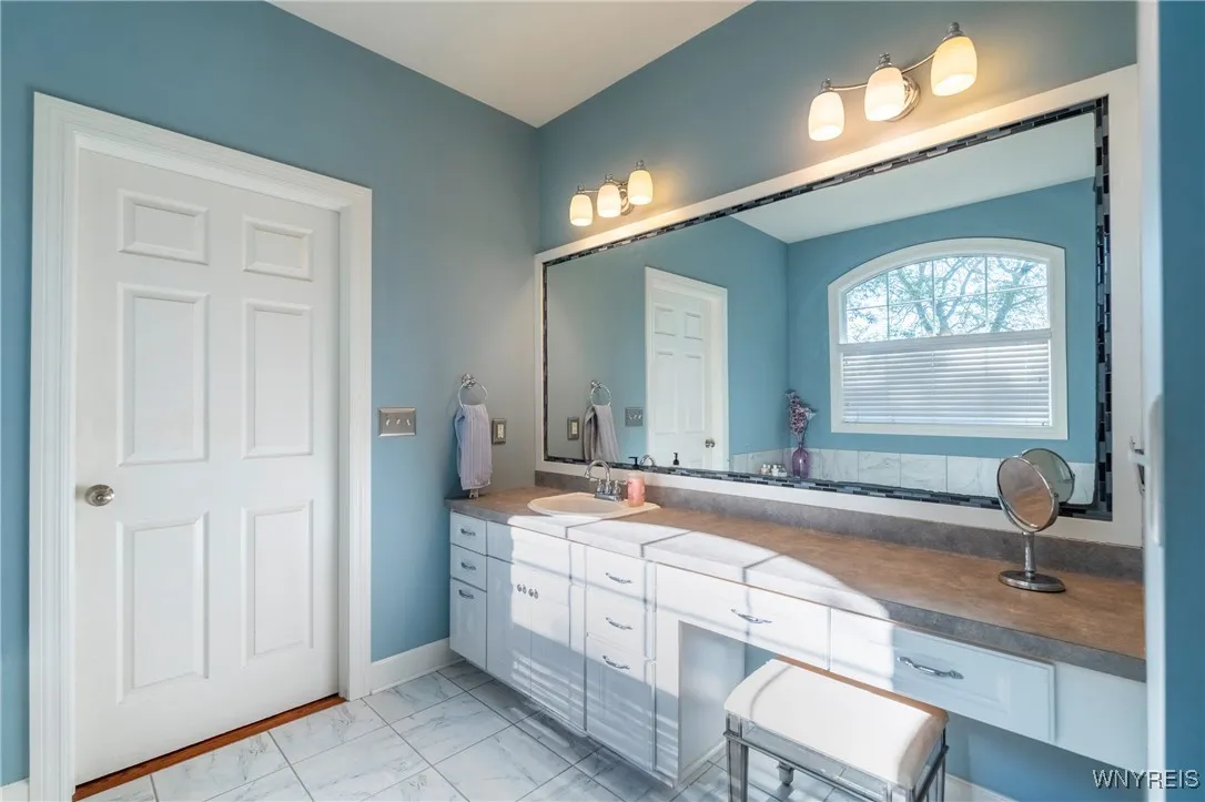 2916 Wolf Drive, Eden, New York 14057, Eden, New York 14057, 5 Bedrooms Bedrooms, 8 Rooms Rooms,2 BathroomsBathrooms,Residential,For Sale,2916 Wolf Drive, Eden, New York 14057,B1625278