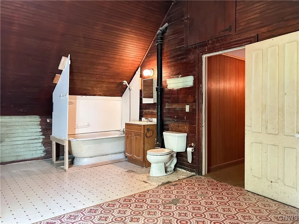 137 Caroline Avenue, Geddes, New York 13209, Geddes, New York 13209, 4 Bedrooms Bedrooms, 8 Rooms Rooms,1 BathroomBathrooms,Residential,Closed,137 Caroline Avenue, Geddes, New York 13209,0,S1624980