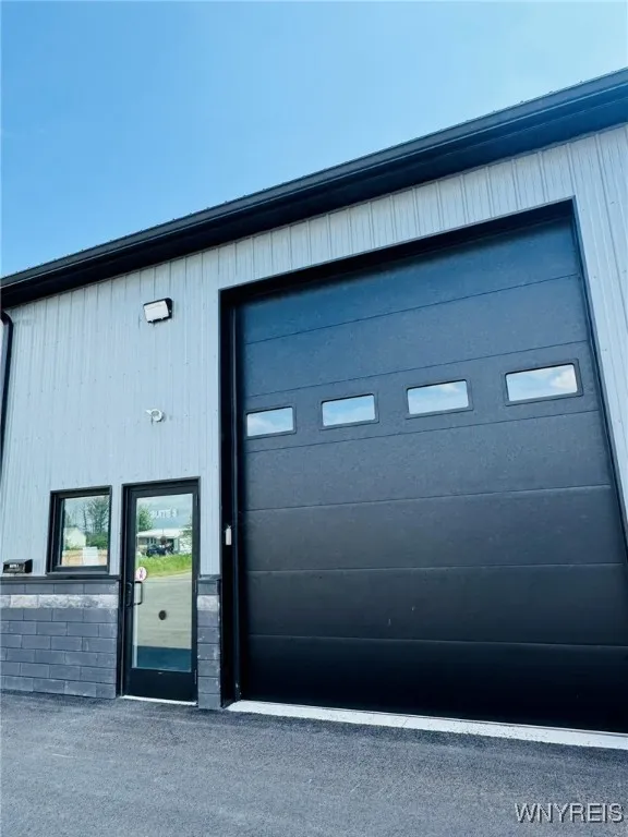 7431 Porter Road, Niagara, New York 14304, Niagara, New York 14304, ,Commercial Lease,For Rent,7431 Porter Road, Niagara, New York 14304,B1625313