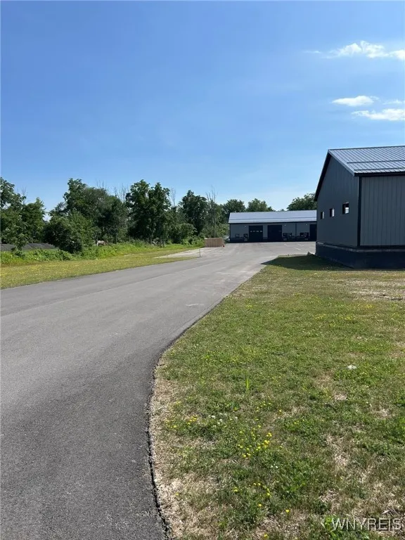 7431 Porter Road, Niagara, New York 14304, Niagara, New York 14304, ,Commercial Lease,For Rent,7431 Porter Road, Niagara, New York 14304,B1625313