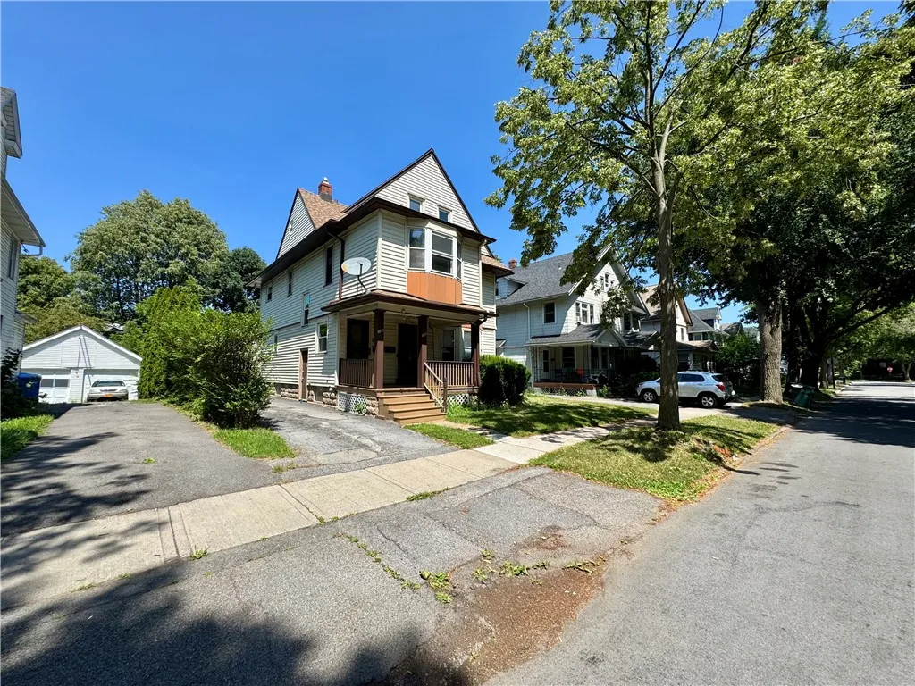 192-194 Magee Avenue, Rochester, New York 14613, Rochester, New York 14613, 5 Bedrooms Bedrooms, ,3 BathroomsBathrooms,Residential,Closed,192-194 Magee Avenue, Rochester, New York 14613,0,R1625258