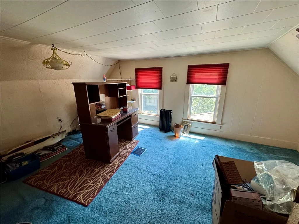 192-194 Magee Avenue, Rochester, New York 14613, Rochester, New York 14613, 5 Bedrooms Bedrooms, ,3 BathroomsBathrooms,Residential,Closed,192-194 Magee Avenue, Rochester, New York 14613,0,R1625258