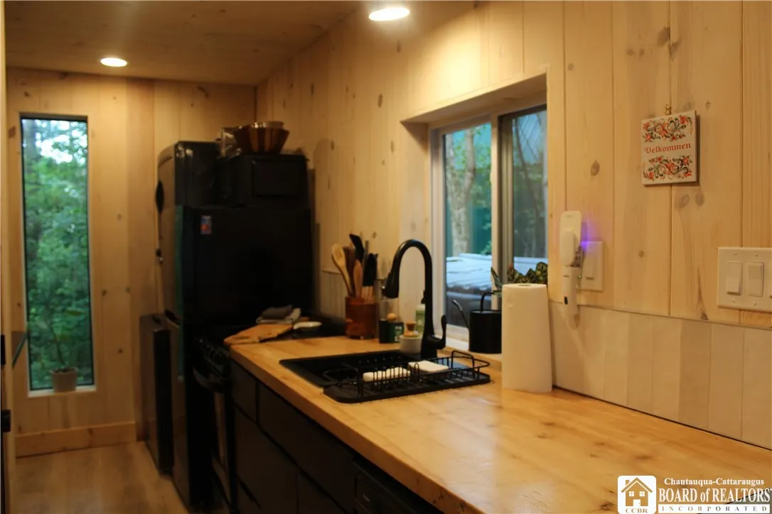 6501 Woleben Road, Portland, New York 14769, Portland, New York 14769, 3 Bedrooms Bedrooms, 6 Rooms Rooms,2 BathroomsBathrooms,Residential,Closed,6501 Woleben Road, Portland, New York 14769,0,R1625241