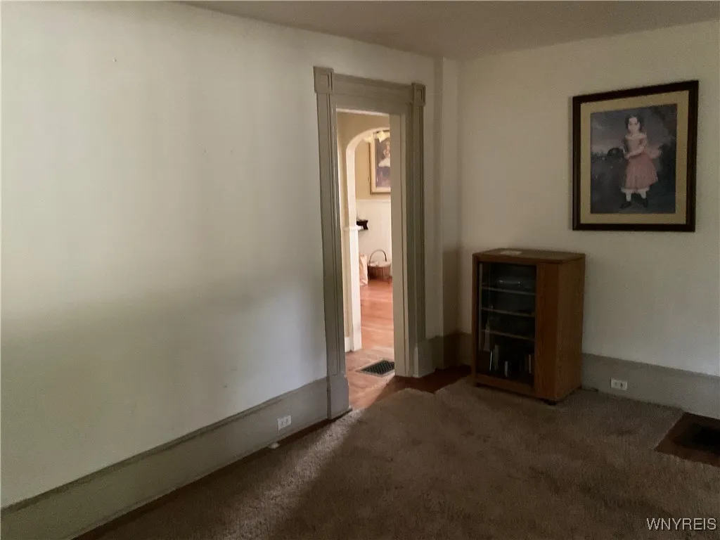 4602 Parker Road, Hamburg, New York 14075, Hamburg, New York 14075, 4 Bedrooms Bedrooms, 6 Rooms Rooms,1 BathroomBathrooms,Residential,For Sale,4602 Parker Road, Hamburg, New York 14075,B1625076