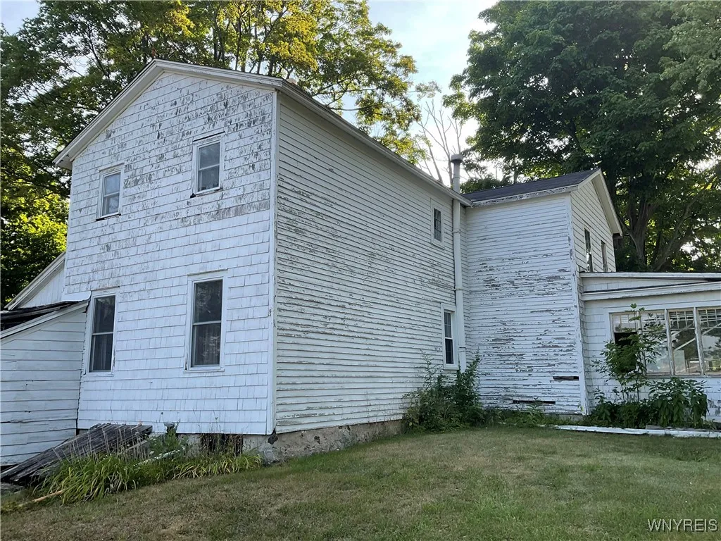 4602 Parker Road, Hamburg, New York 14075, Hamburg, New York 14075, 4 Bedrooms Bedrooms, 6 Rooms Rooms,1 BathroomBathrooms,Residential,For Sale,4602 Parker Road, Hamburg, New York 14075,B1625076