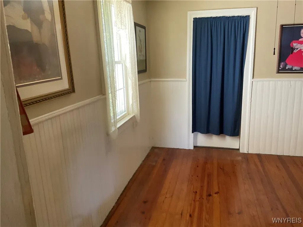 4602 Parker Road, Hamburg, New York 14075, Hamburg, New York 14075, 4 Bedrooms Bedrooms, 6 Rooms Rooms,1 BathroomBathrooms,Residential,For Sale,4602 Parker Road, Hamburg, New York 14075,B1625076