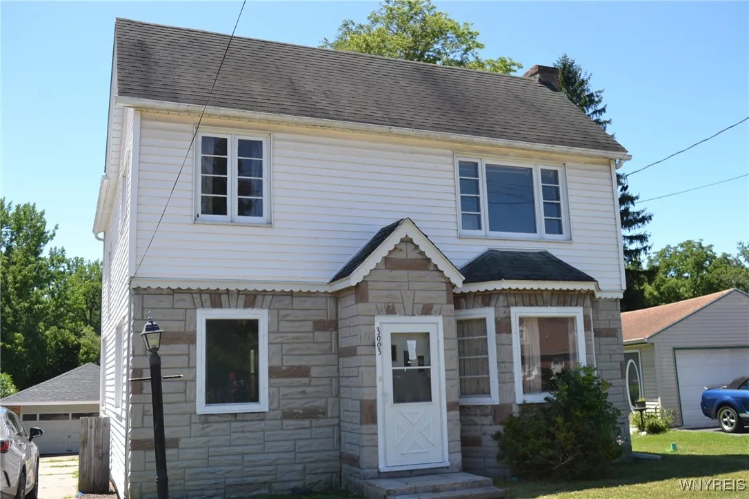 3663 Seneca Street, West Seneca, New York 14224, West Seneca, New York 14224, 3 Bedrooms Bedrooms, 6 Rooms Rooms,1 BathroomBathrooms,Residential,Closed,3663 Seneca Street, West Seneca, New York 14224,0,B1625326