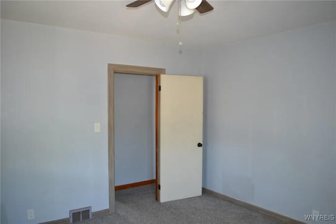 3663 Seneca Street, West Seneca, New York 14224, West Seneca, New York 14224, 3 Bedrooms Bedrooms, 6 Rooms Rooms,1 BathroomBathrooms,Residential,For Sale,3663 Seneca Street, West Seneca, New York 14224,B1625326