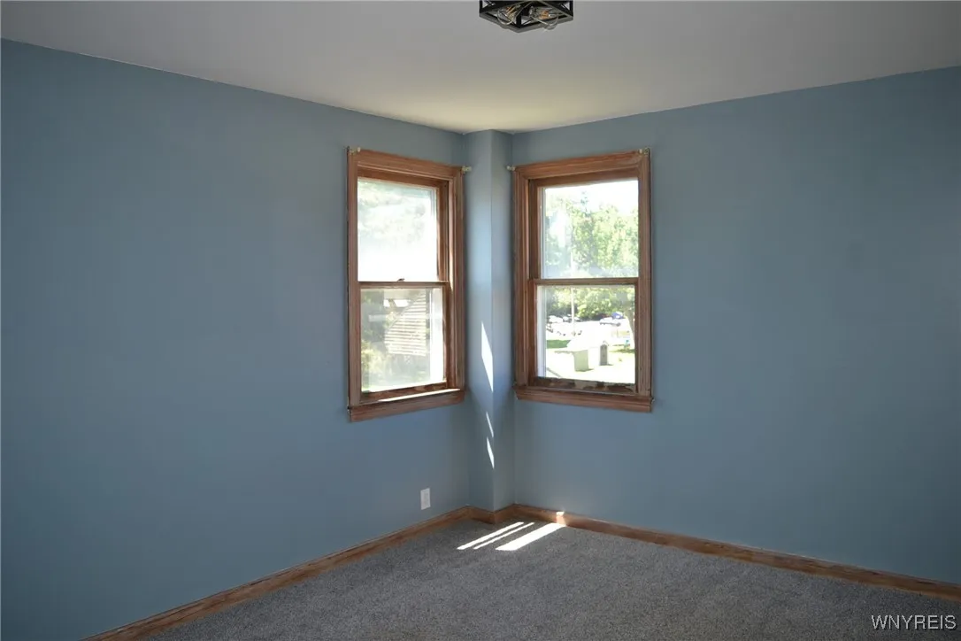 3663 Seneca Street, West Seneca, New York 14224, West Seneca, New York 14224, 3 Bedrooms Bedrooms, 6 Rooms Rooms,1 BathroomBathrooms,Residential,For Sale,3663 Seneca Street, West Seneca, New York 14224,B1625326