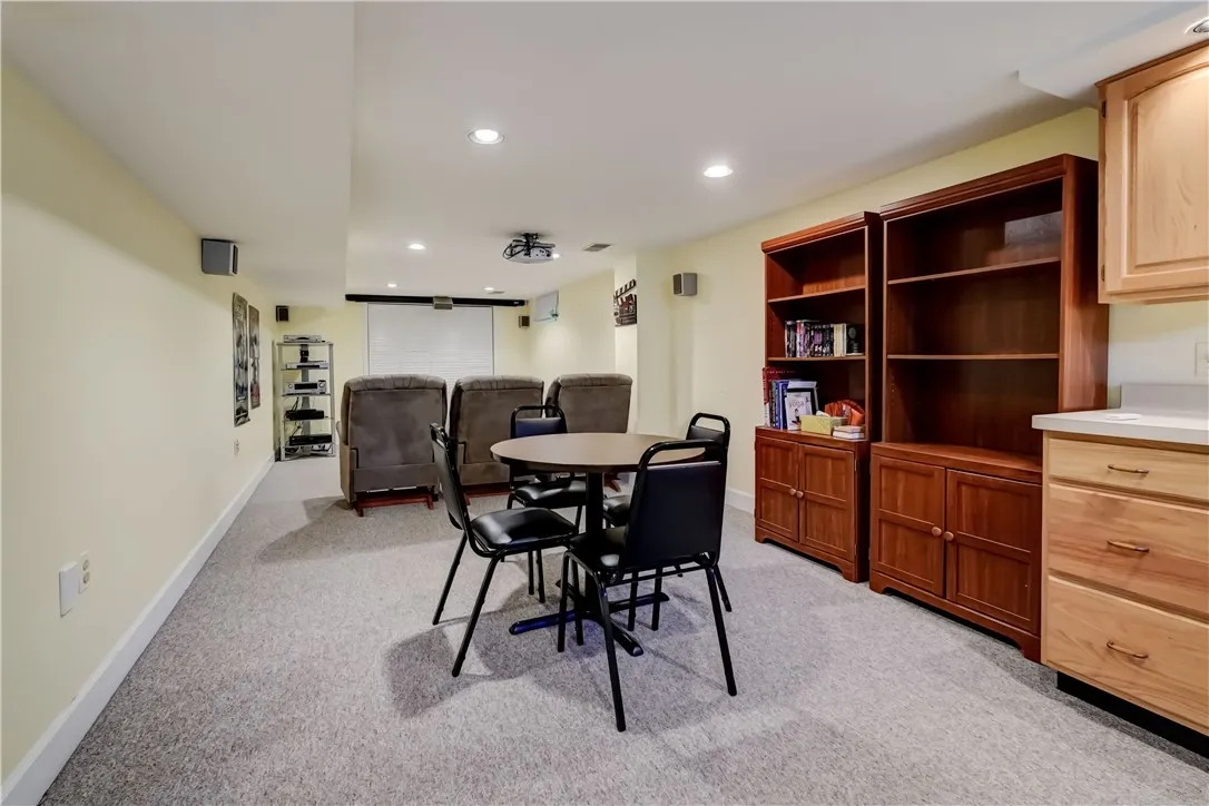 23 Edenfield Road, Penfield, New York 14526, Penfield, New York 14526, 3 Bedrooms Bedrooms, 9 Rooms Rooms,2 BathroomsBathrooms,Residential,Closed,23 Edenfield Road, Penfield, New York 14526,0,R1622526
