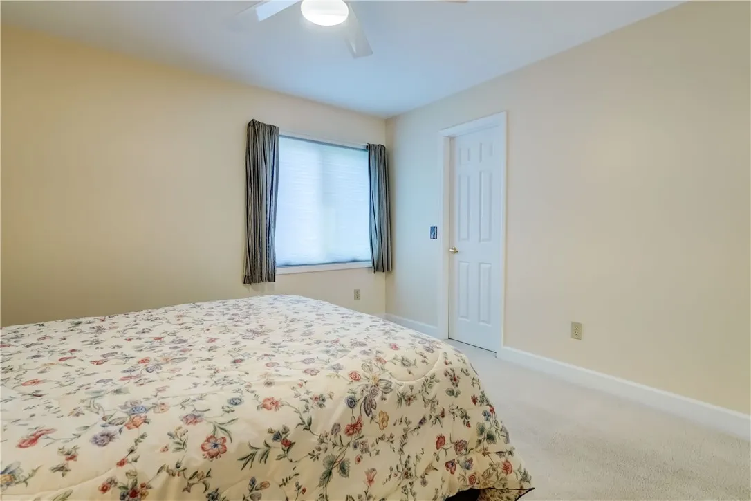 23 Edenfield Road, Penfield, New York 14526, Penfield, New York 14526, 3 Bedrooms Bedrooms, 9 Rooms Rooms,2 BathroomsBathrooms,Residential,Closed,23 Edenfield Road, Penfield, New York 14526,0,R1622526