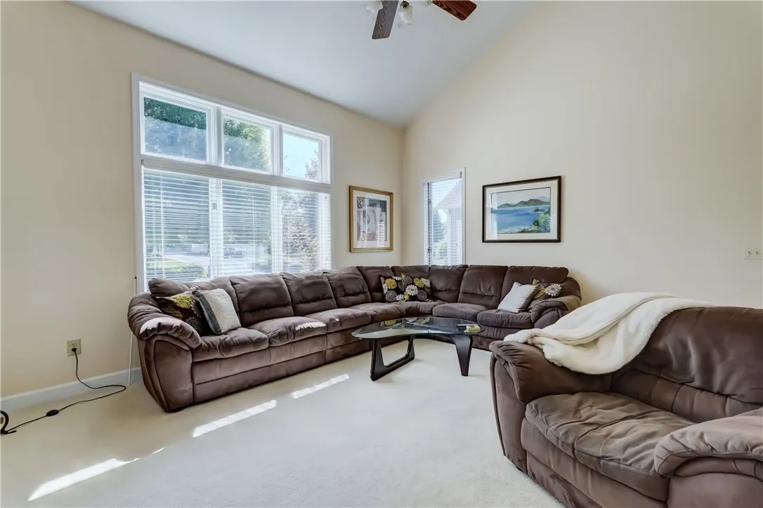 23 Edenfield Road, Penfield, New York 14526, Penfield, New York 14526, 3 Bedrooms Bedrooms, 9 Rooms Rooms,2 BathroomsBathrooms,Residential,Closed,23 Edenfield Road, Penfield, New York 14526,0,R1622526