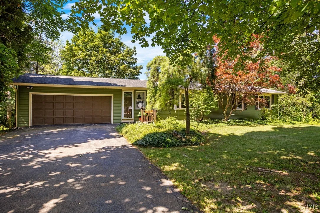 4465 Makyes Road, Onondaga, New York 13215, Onondaga, New York 13215, 3 Bedrooms Bedrooms, 8 Rooms Rooms,2 BathroomsBathrooms,Residential,Closed,4465 Makyes Road, Onondaga, New York 13215,0,S1624811