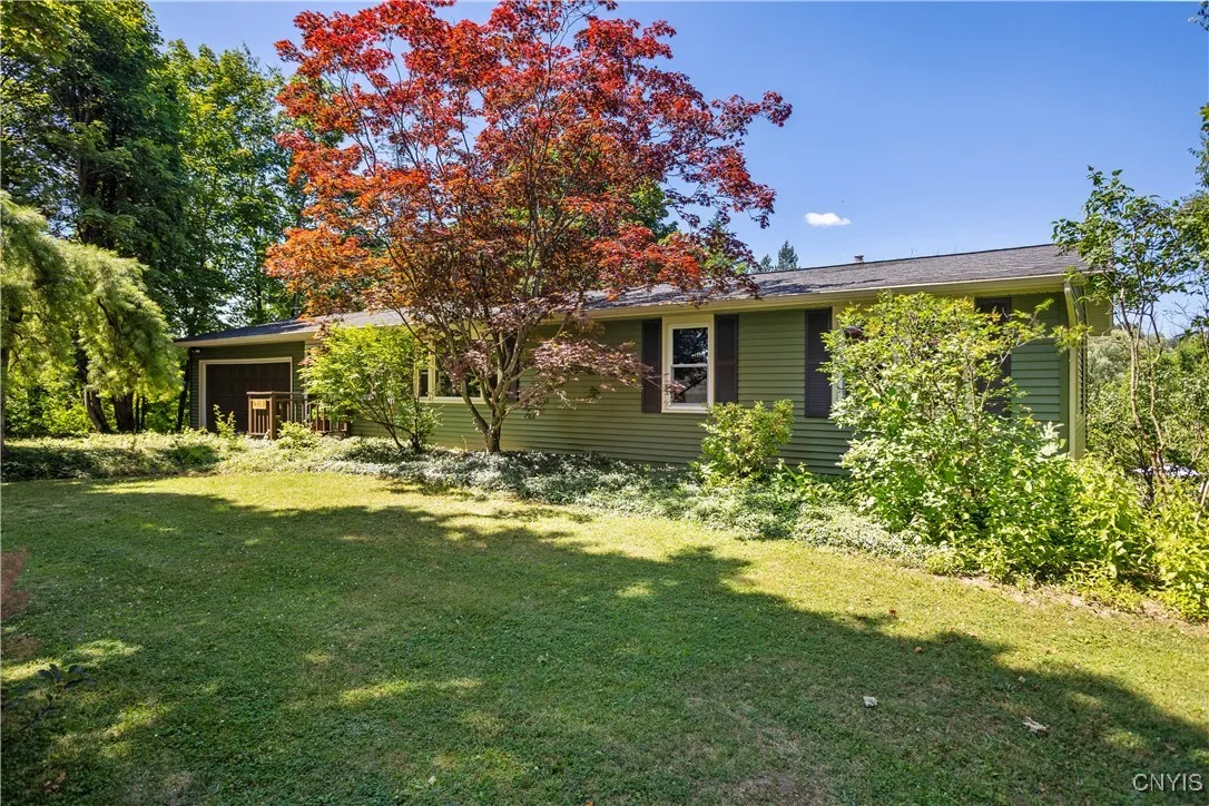 4465 Makyes Road, Onondaga, New York 13215, Onondaga, New York 13215, 3 Bedrooms Bedrooms, 8 Rooms Rooms,2 BathroomsBathrooms,Residential,Closed,4465 Makyes Road, Onondaga, New York 13215,0,S1624811