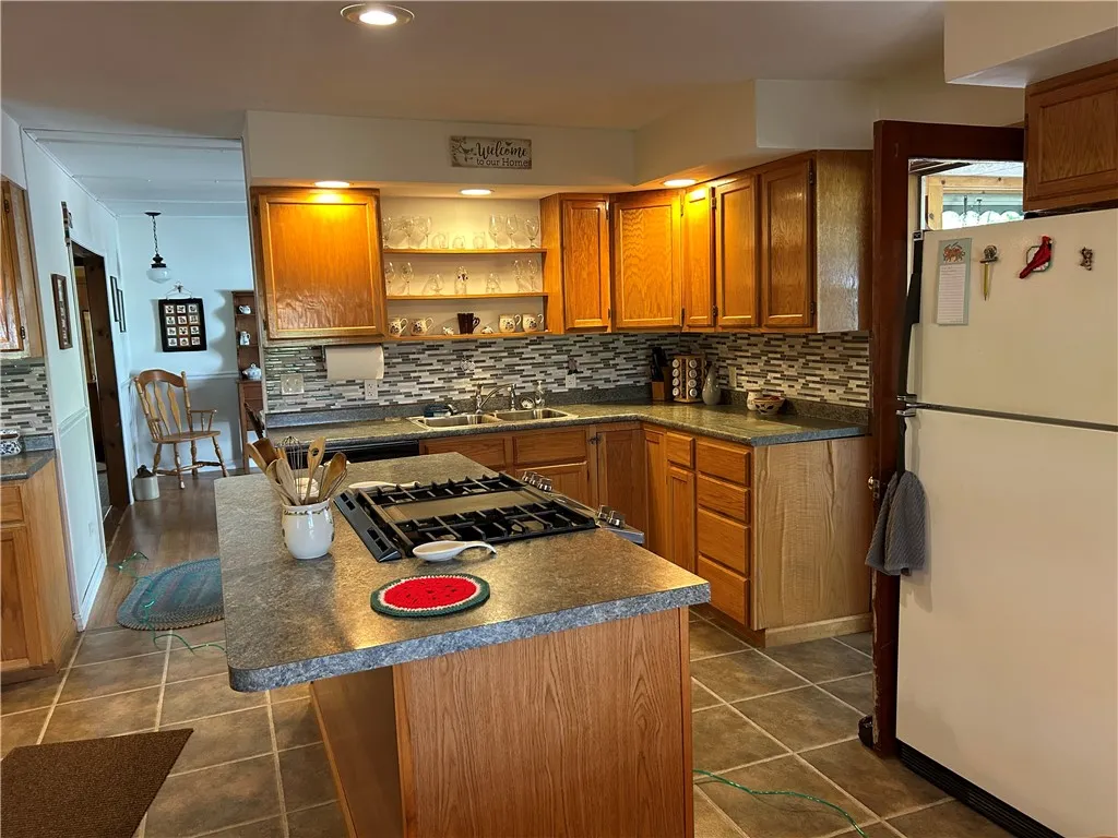 2277 Sturdevant Road, Barrington, New York 14527, Barrington, New York 14527, 2 Bedrooms Bedrooms, 8 Rooms Rooms,1 BathroomBathrooms,Residential,Closed,2277 Sturdevant Road, Barrington, New York 14527,0,R1625362