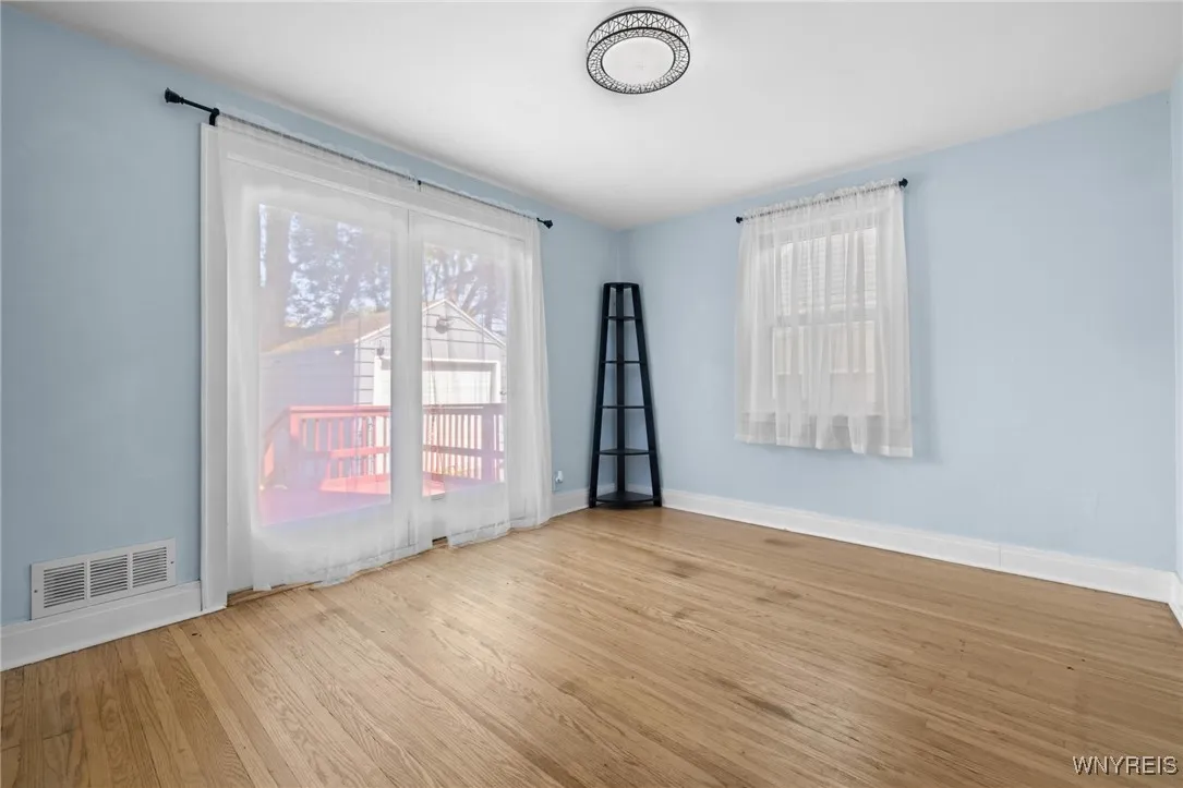 102 Onondaga Avenue, West Seneca, New York 14220, West Seneca, New York 14220, 2 Bedrooms Bedrooms, 7 Rooms Rooms,1 BathroomBathrooms,Residential,For Sale,102 Onondaga Avenue, West Seneca, New York 14220,B1625200