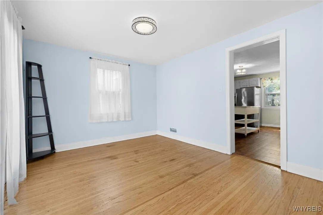 102 Onondaga Avenue, West Seneca, New York 14220, West Seneca, New York 14220, 2 Bedrooms Bedrooms, 7 Rooms Rooms,1 BathroomBathrooms,Residential,For Sale,102 Onondaga Avenue, West Seneca, New York 14220,B1625200