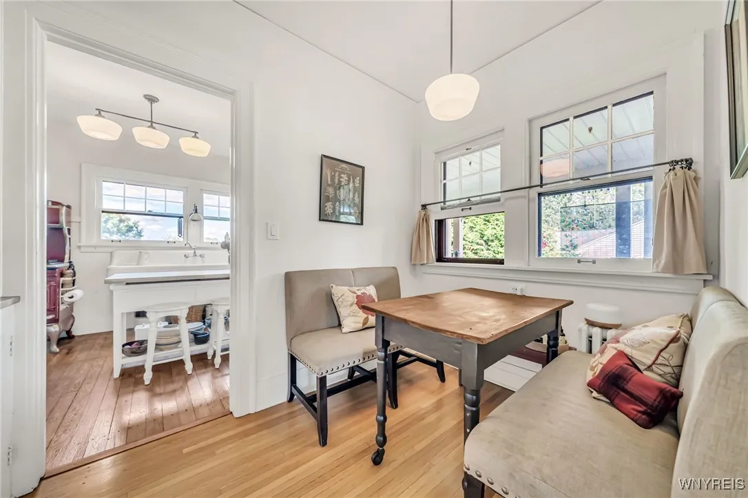 11 West Main Street, Pembroke, New York 14036, Pembroke, New York 14036, 4 Bedrooms Bedrooms, 11 Rooms Rooms,1 BathroomBathrooms,Residential,Closed,11 West Main Street, Pembroke, New York 14036,0,B1625212