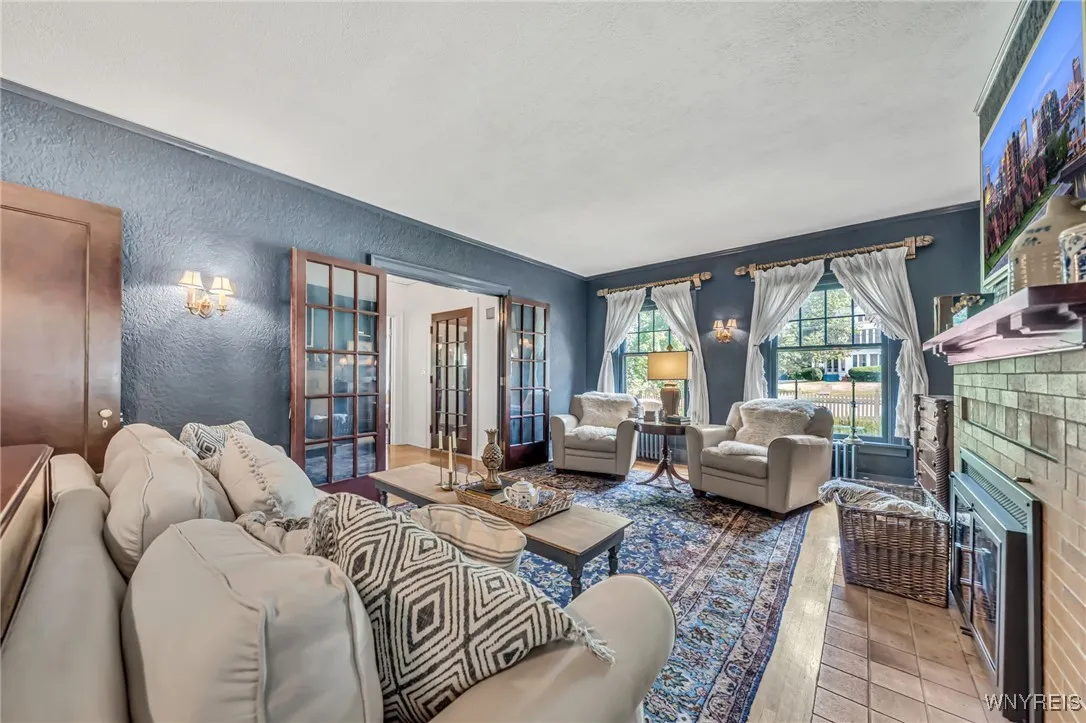 11 West Main Street, Pembroke, New York 14036, Pembroke, New York 14036, 4 Bedrooms Bedrooms, 11 Rooms Rooms,1 BathroomBathrooms,Residential,Closed,11 West Main Street, Pembroke, New York 14036,0,B1625212