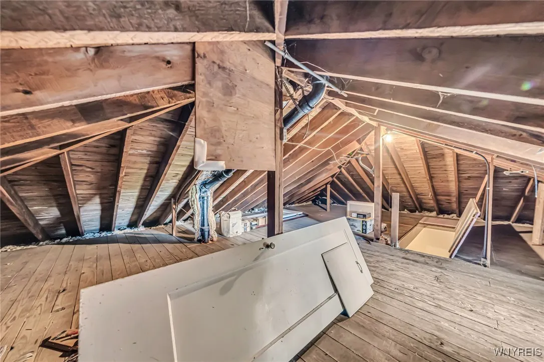 11 West Main Street, Pembroke, New York 14036, Pembroke, New York 14036, 4 Bedrooms Bedrooms, 11 Rooms Rooms,1 BathroomBathrooms,Residential,Closed,11 West Main Street, Pembroke, New York 14036,0,B1625212