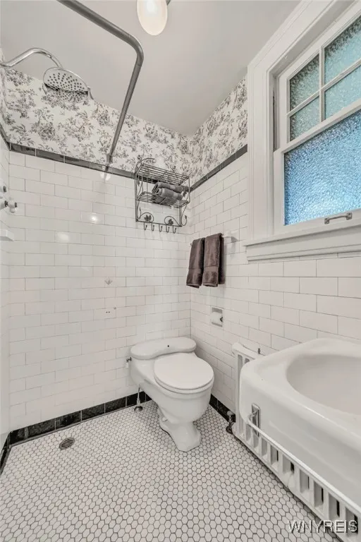 11 West Main Street, Pembroke, New York 14036, Pembroke, New York 14036, 4 Bedrooms Bedrooms, 11 Rooms Rooms,1 BathroomBathrooms,Residential,Closed,11 West Main Street, Pembroke, New York 14036,0,B1625212