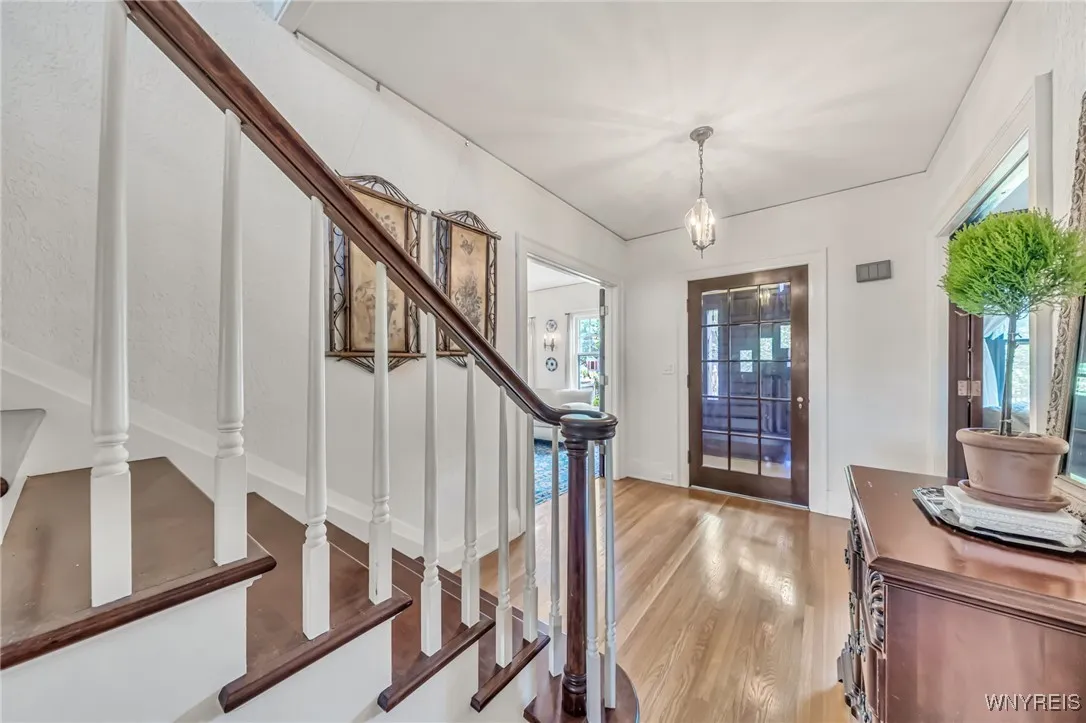 11 West Main Street, Pembroke, New York 14036, Pembroke, New York 14036, 4 Bedrooms Bedrooms, 11 Rooms Rooms,1 BathroomBathrooms,Residential,Closed,11 West Main Street, Pembroke, New York 14036,0,B1625212