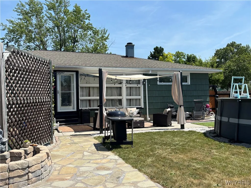 426 Woodstock Avenue, Tonawanda, New York 14150, Tonawanda, New York 14150, 3 Bedrooms Bedrooms, 6 Rooms Rooms,1 BathroomBathrooms,Residential,For Sale,426 Woodstock Avenue, Tonawanda, New York 14150,B1624763